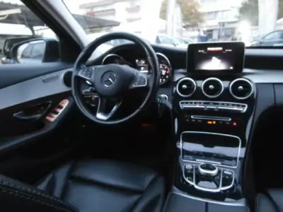 Mercedes-Benz C 180 2017 - 24900 EUR, 141265 km - AUTO.MOTO.pt - 141265km - foto 14 de 40