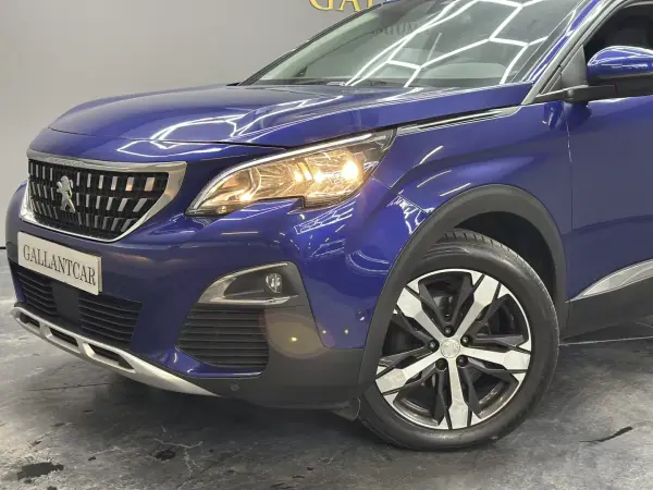 Peugeot 3008 2020 - 17000 EUR, 142000 km - AUTO.MOTO.pt - 142000km - foto 2 de 42