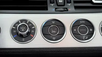 BMW Z4 2011 - 29990 EUR, 117000 km - 117000km - foto 41 de 57