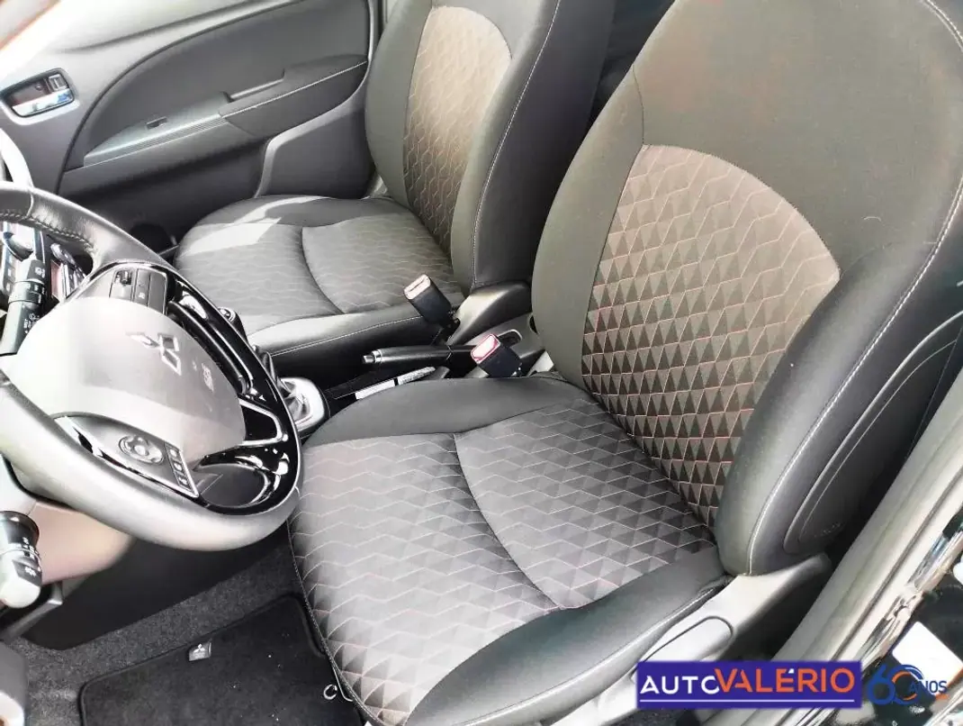 Mitsubishi Space Star 2020 - 11950 EUR, 81120 km - 81120km - foto 15 de 29