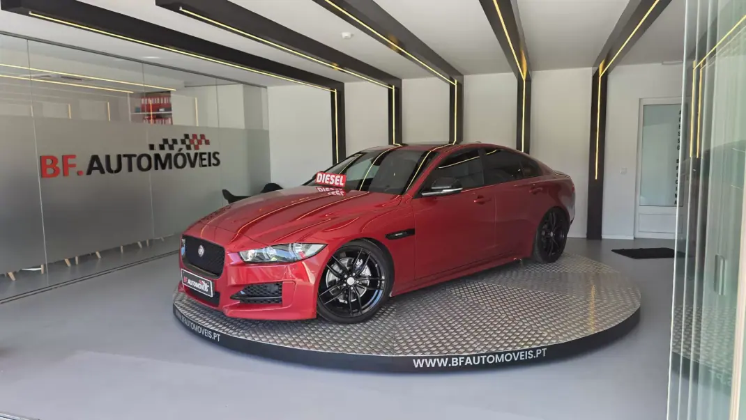 Jaguar XE 2016 - 14950 EUR, 176623 km - AUTO.MOTO.pt - 176623km - foto 11 de 58