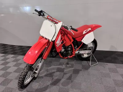Honda CR 125R 1989 - 6750 EUR, 1 km - 1km - foto 9 de 22