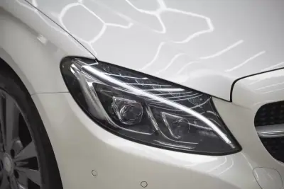 Mercedes-Benz C 220 2017 - 26850 EUR, 184333 km - AUTO.MOTO.pt - 184333km - foto 4 de 17