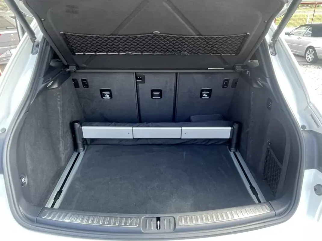 Porsche Macan 2020 - 82490 EUR, 90300 km - 90300km - foto 5 de 13
