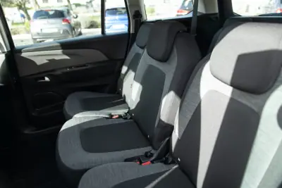 Citroën C4 Spacetourer 2019 - 14550 EUR, 111820 km - AUTO.MOTO.pt - 111820km - foto 13 de 15