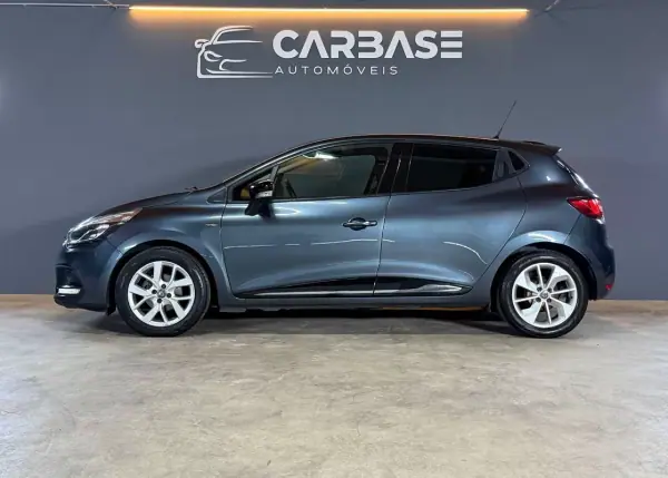 Renault Clio 2018 — foto 3 de 19