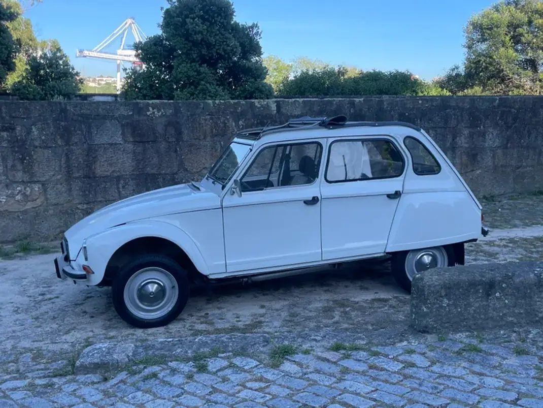 Citroën Dyane 1979 - 7900 EUR, 92000 km - 92000km - foto 7 de 38
