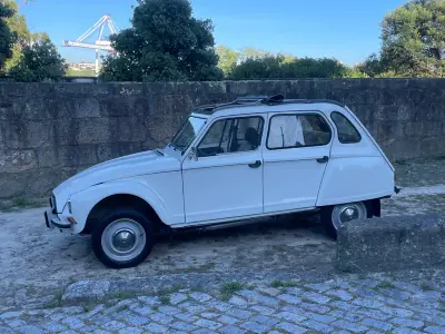 Citroën Dyane 1979 - 7900 EUR, 92000 km - AUTO.MOTO.pt - 92000km - foto 7 de 38