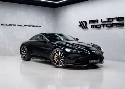 Aston Martin V8 Vantage Coupe 2019 - 144950 EUR, 31000 km - 31000km - foto 2 de 45