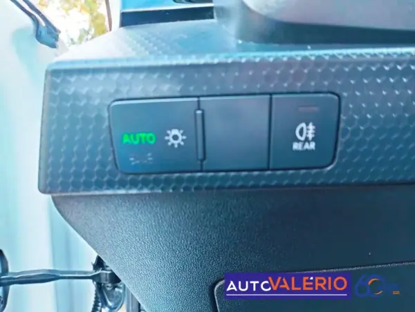 Audi A1 Sportback 2019 - 18950 EUR, 69000 km - AUTO.MOTO.pt - 69000km - foto 14 de 31