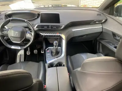 Peugeot 3008 2018 - 23900 EUR, 69800 km - AUTO.MOTO.pt - 69800km - foto 20 de 20