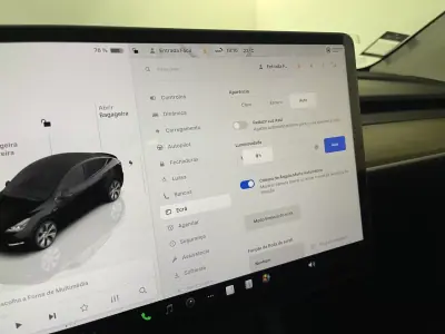 Tesla Model Y 2024 - 38500 EUR, 68000 km - AUTO.MOTO.pt - 68000km - foto 33 de 43