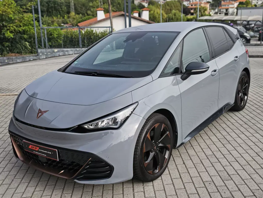 Cupra Born 2022 - 24900 EUR, 33000 km - 33000km - foto 4 de 19