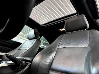 BMW 320 2007 - 12900 EUR, 245795 km - AUTO.MOTO.pt - 245795km - foto 12 de 30