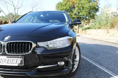 BMW 318 2013 - 14900 EUR, 154000 km - AUTO.MOTO.pt - 154000km - foto 13 de 35