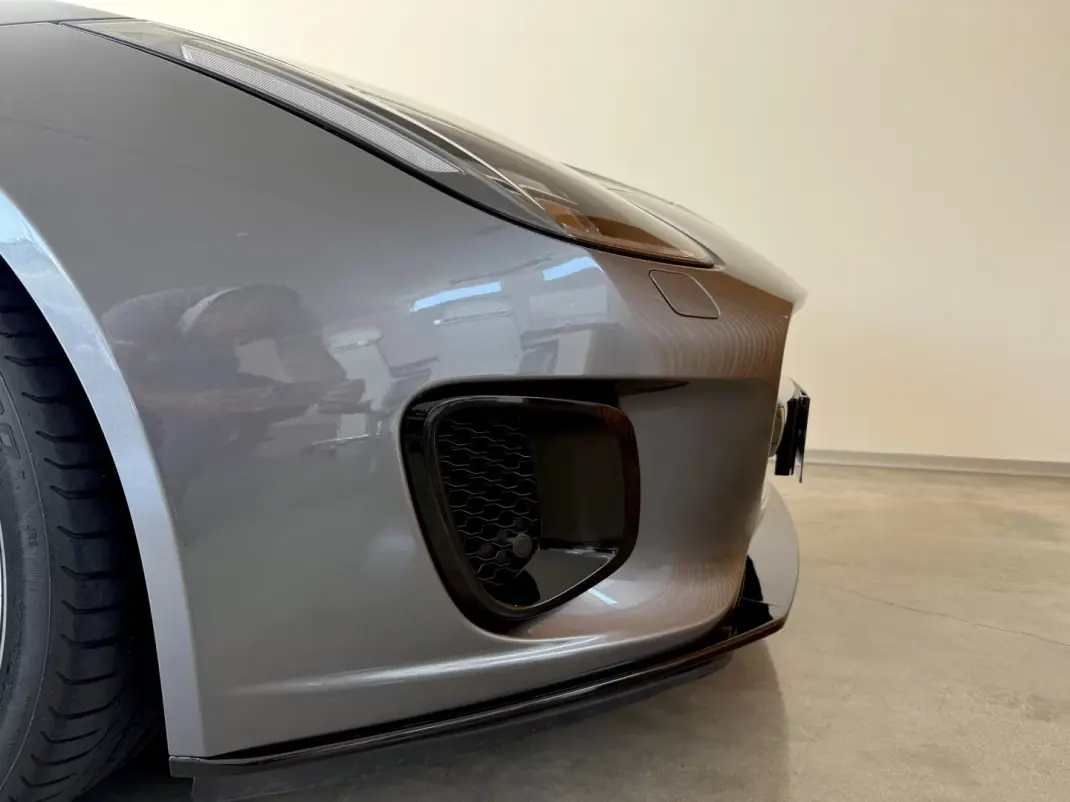 Jaguar F-Type 2018 - 46000 EUR, 64300 km - AUTO.MOTO.pt - 64300km - foto 69 de 135