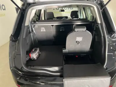 Citroën C4 Spacetourer 2022 - 20500 EUR, 107419 km - AUTO.MOTO.pt - 107419km - foto 5 de 9