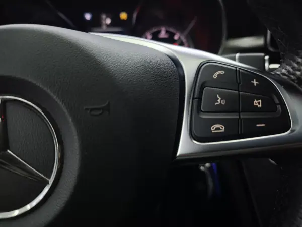 Mercedes-Benz C 220 2017 - 30950 EUR, 148819 km - AUTO.MOTO.pt - 148819km - foto 25 de 44