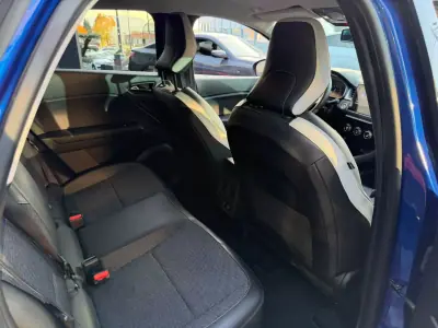 Renault Captur 2022 - 17300 EUR, 89000 km - AUTO.MOTO.pt - 89000km - foto 13 de 14