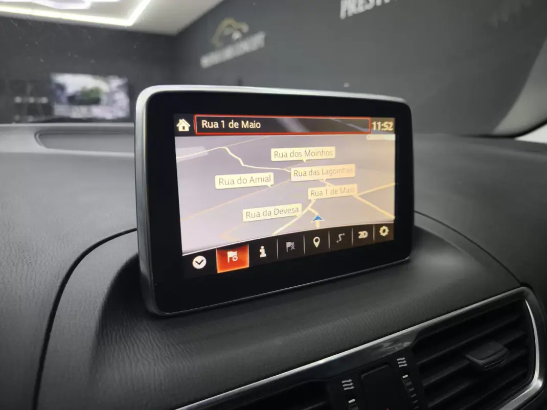 Mazda 3 2016 - 12450 EUR, 207205 km - AUTO.MOTO.pt - 207205km - foto 32 de 40