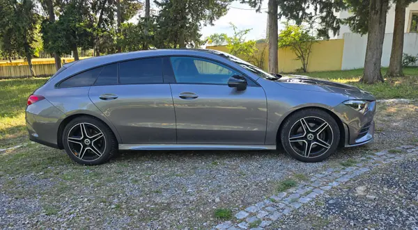 Mercedes-Benz CLA 180 2021 - 25000 EUR, 144000 km - AUTO.MOTO.pt - 144000km - foto 6 de 10