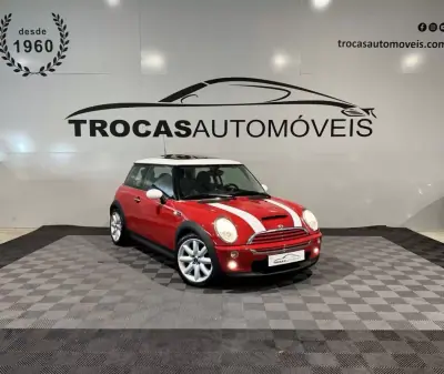 MINI 3 Portas 2005 - 11900 EUR, 85312 km - 85312km - foto 4 de 47