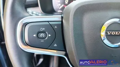 Volvo XC 40 2022 - 31950 EUR, 52139 km - AUTO.MOTO.pt - 52139km - foto 17 de 47