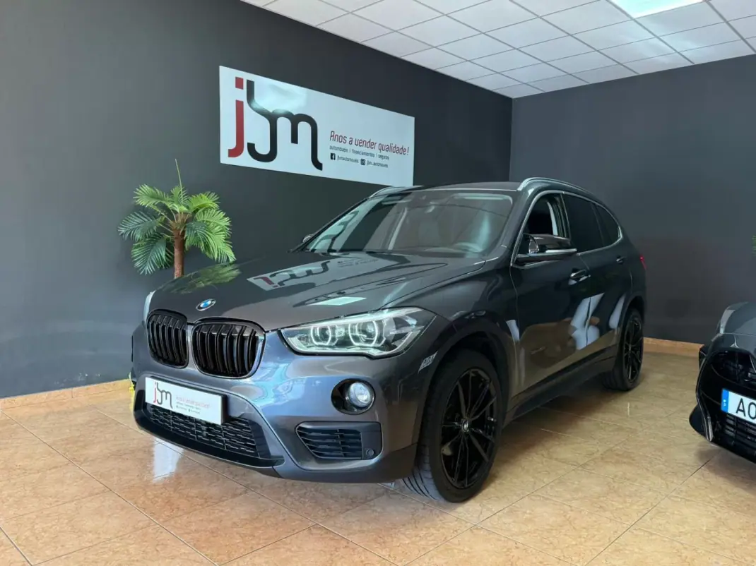 BMW X1 2017 - 16900 EUR, 178987 km - AUTO.MOTO.pt - 178987km - foto 1 de 14