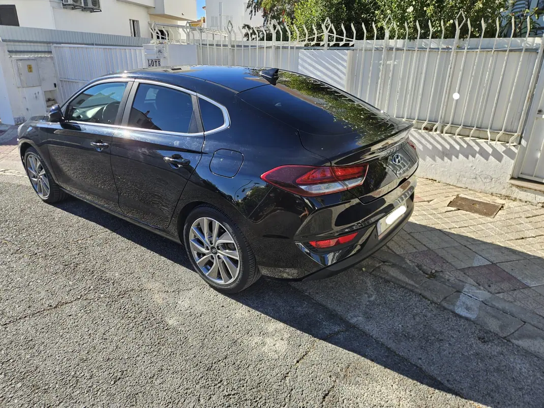 Hyundai i30 Fastback N 2020 - 12700 EUR, 103000 km - 103000km - foto 2 de 7
