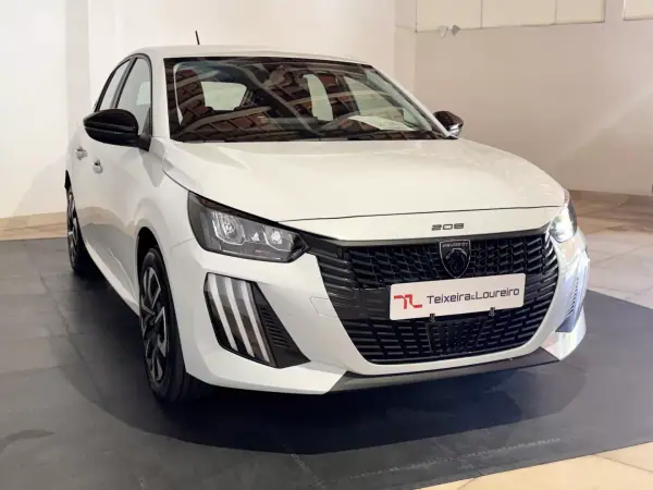 Peugeot e-208 51 kWh Style 2026 Elétrico