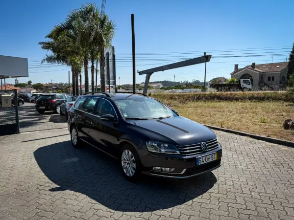 Volkswagen Passat Variant 2014 - 10880 EUR, 202000 km - AUTO.MOTO.pt - 202000km - foto 9 de 12