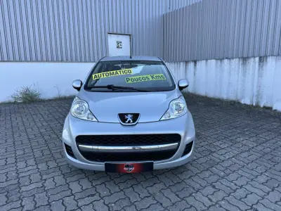 Peugeot 107 2011 - 7990 EUR, 91000 km - AUTO.MOTO.pt - 91000km - foto 2 de 16