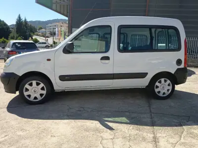 Renault Kangoo 2007 - 3900 EUR, 144675 km - foto 4 de 9