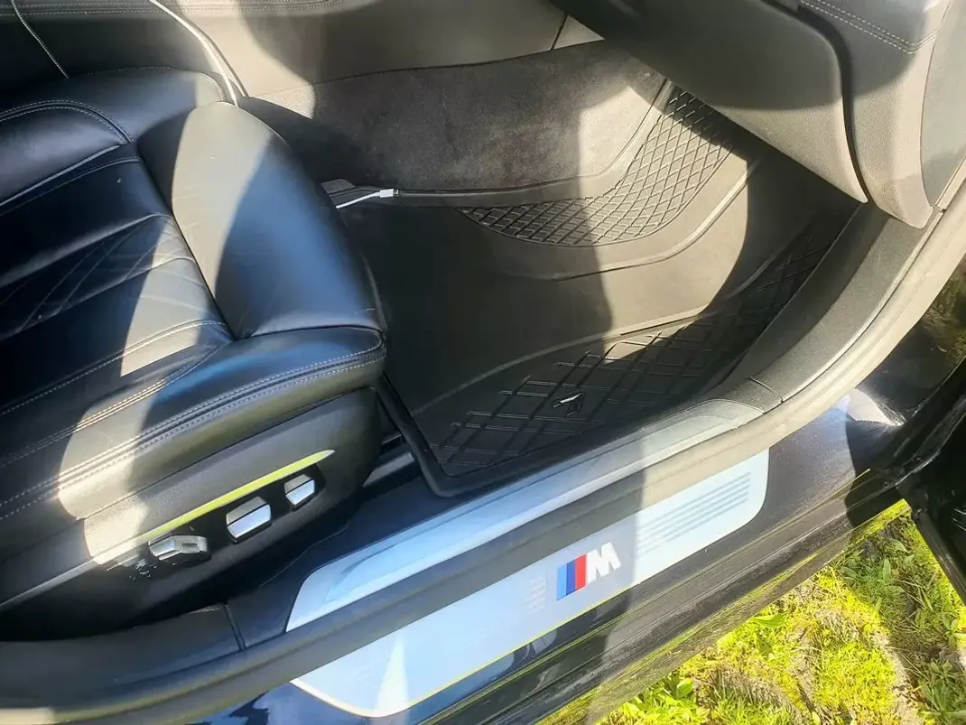 BMW 730 2015 - 32850 EUR, 158000 km - AUTO.MOTO.pt - 158000km - foto 15 de 19