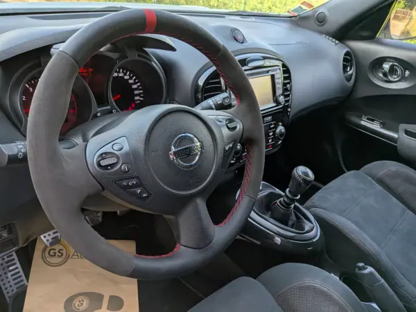 Nissan Juke 2014 - 16500 EUR, 115000 km - AUTO.MOTO.pt - 115000km - foto 9 de 17