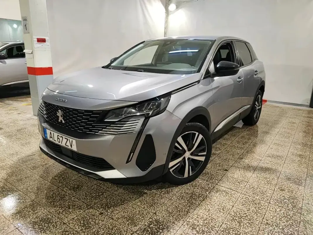 Peugeot 3008 2021 - 21900 EUR, 110765 km - AUTO.MOTO.pt - 110765km - foto 4 de 11