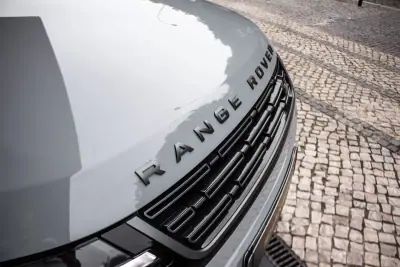 Land Rover Range Rover Evoque 2025 - 48990 EUR, 16300 km - 16300km - foto 8 de 39