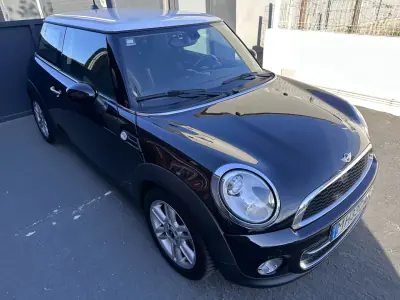 MINI Cooper 2012 - 10500 EUR, 210000 km - AUTO.MOTO.pt - 210000km - foto 3 de 40