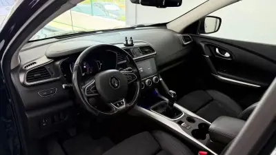 Renault Kadjar 2019 - 14990 EUR, 110028 km - AUTO.MOTO.pt - 110028km - foto 25 de 37