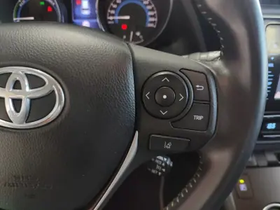 Toyota Auris Touring Sports 2018 - 16950 EUR, 109000 km - AUTO.MOTO.pt - 109000km - foto 28 de 37