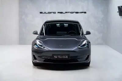 Tesla Model 3 2023 - 31950 EUR, 88000 km - 88000km - foto 5 de 48