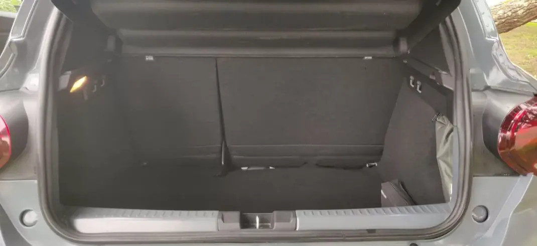 Dacia Sandero 2025 - 16990 EUR, 2000 km - AUTO.MOTO.pt - 2000km - foto 15 de 39