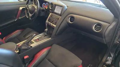 Nissan GT-R 2009 - 89500 EUR, 33009 km - AUTO.MOTO.pt - 33009km - foto 54 de 65
