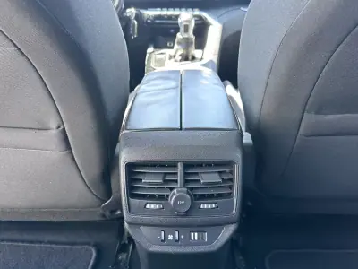 Peugeot 5008 2017 - 13900 EUR, 200000 km - AUTO.MOTO.pt - 200000km - foto 42 de 49