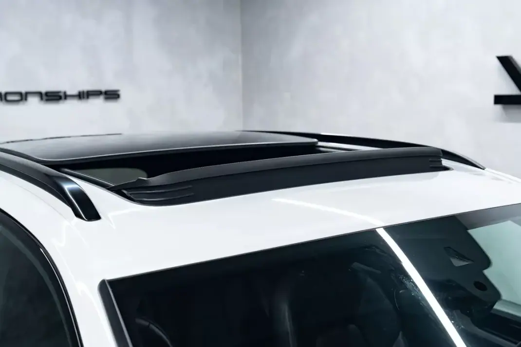 Porsche Cayenne 2024 - 97950 EUR, 32000 km - AUTO.MOTO.pt - 32000km - foto 7 de 55