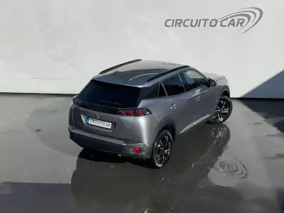 Peugeot 2008 2021 - 16850 EUR, 43376 km - AUTO.MOTO.pt - 43376km - foto 9 de 37