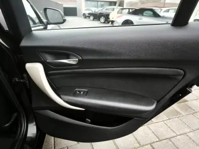 BMW 116 2015 - 13500 EUR, 169000 km - AUTO.MOTO.pt - 169000km - foto 38 de 43