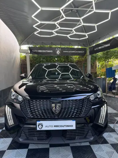 Peugeot 2008 2025 - 14300km
