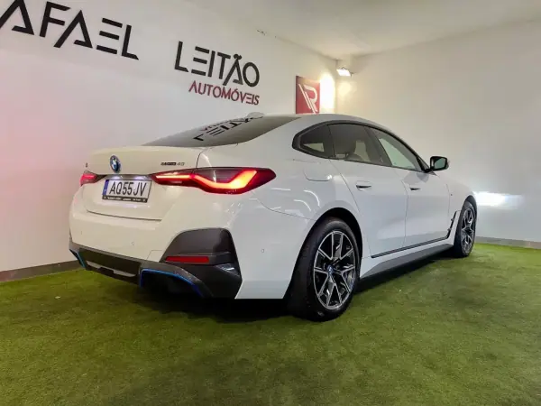 BMW i4 2022 - 39750 EUR, 97000 km - 97000km - foto 7 de 57