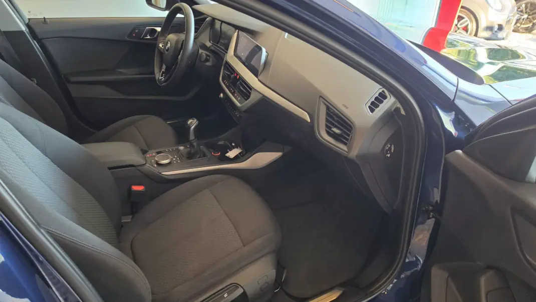 BMW 116 2019 - 17900 EUR, 83877 km - 83877km - foto 50 de 59